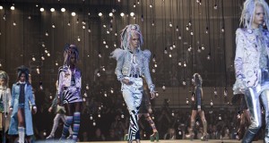 FROM THE RUNWAY TO REALITY – MARC JACOBS SS17